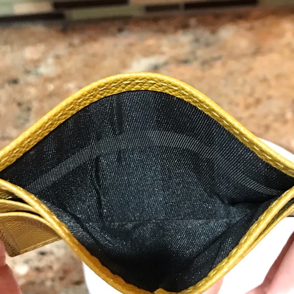 BURBERRY Leather Card Holder π§‘ππ₯ - Picture 7 of 17